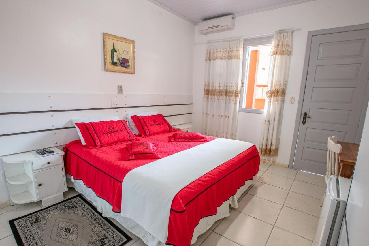 Hotel Pousada Casa Tasca Bento Gonçalves Exteriör bild