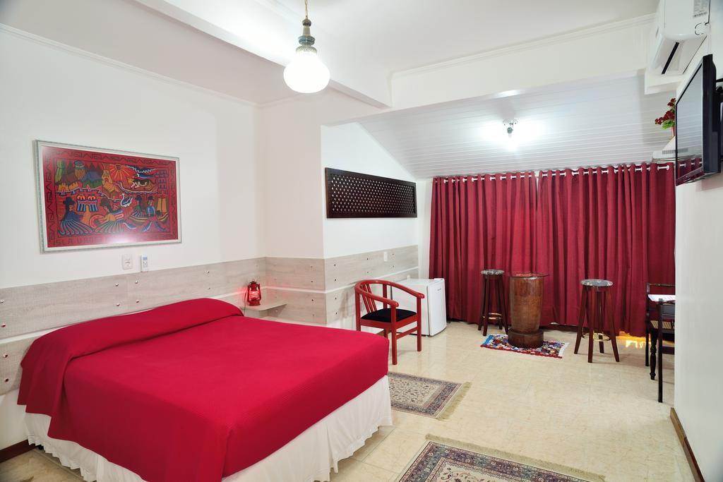 Hotel Pousada Casa Tasca Bento Gonçalves Rum bild